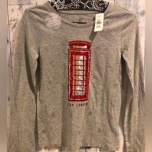 NWT Gap London grey with silver dots reversible sequin British phone box t shirt